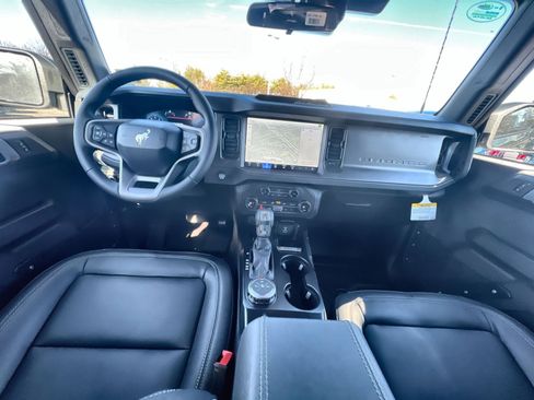 New 2025 Ford Bronco Big Bend image 23