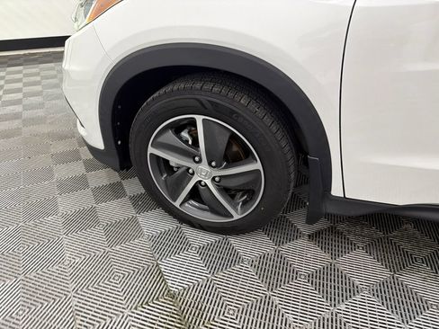 Used 2022 Honda HR-V EX image 11