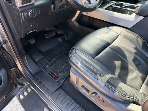 Used 2020 Ford F250 Lariat w/ Tremor Off-Road Package AWD/4WD image 22