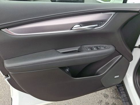 Used 2020 Cadillac XT5 Luxury FWD image 12