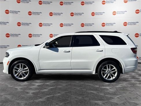 Used 2024 Dodge Durango GT image 2