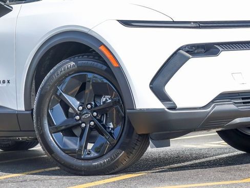 New 2026 Chevrolet Equinox EV LT w/ Comfort Package image 4