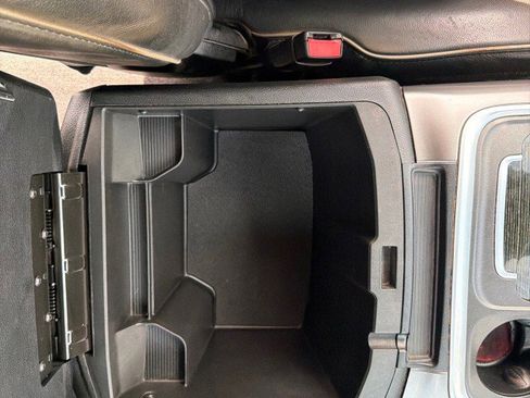 Used 2018 RAM 1500 Limited image 36