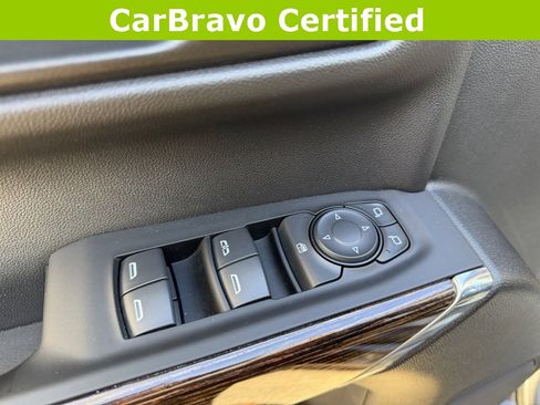 Certified 2021 GMC Sierra 1500 SLE image 16