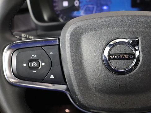Used 2023 Volvo C40 P8 Recharge Ultimate AWD/4WD image 8