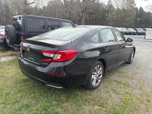 Used 2019 Honda Accord LX image 4