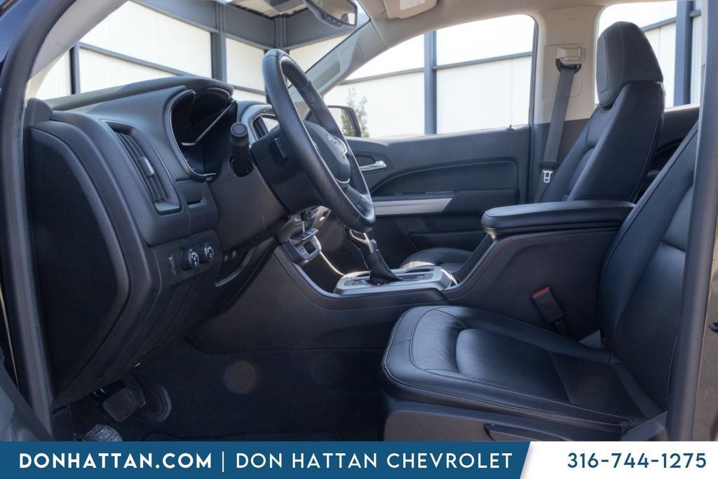 Used 2022 Chevrolet Colorado LT w/ Luxury Package AWD/4WD image 3