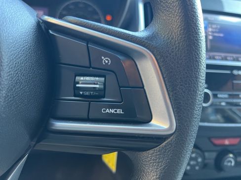 Used 2018 Subaru Impreza 2.0i Premium image 16