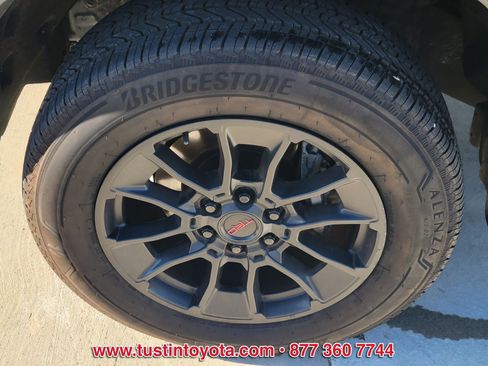 Used 2023 Toyota Tundra Limited w/ TRD Off-Road Package image 9