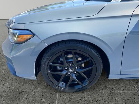 Used 2025 Honda Civic Sport image 14