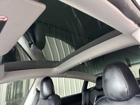 Used 2021 Tesla Model 3 Standard Range Plus RWD image 6