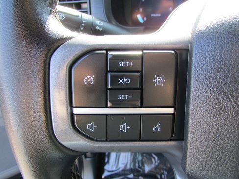 Used 2025 Ford F150 XLT w/ Equipment Group 301A Standard AWD/4WD image 27