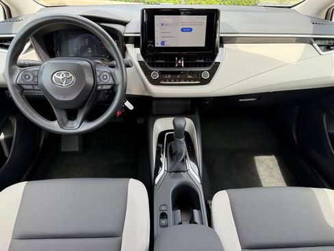 Used 2026 Toyota Corolla LE FWD image 21