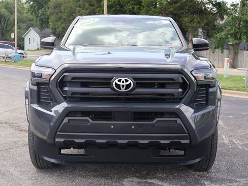Used 2024 Toyota Tacoma SR AWD/4WD image 2