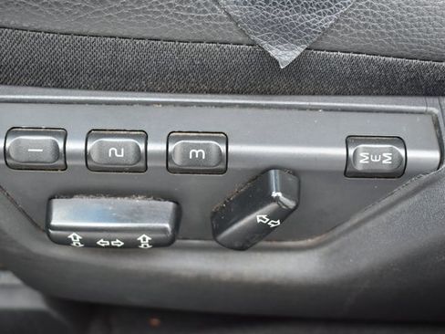 Used 2006 Volvo XC70 2.5T image 16