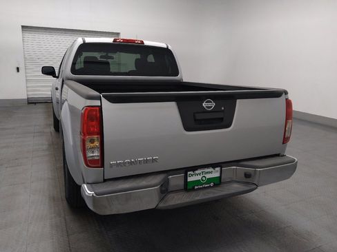 Used 2015 Nissan Frontier S RWD image 6