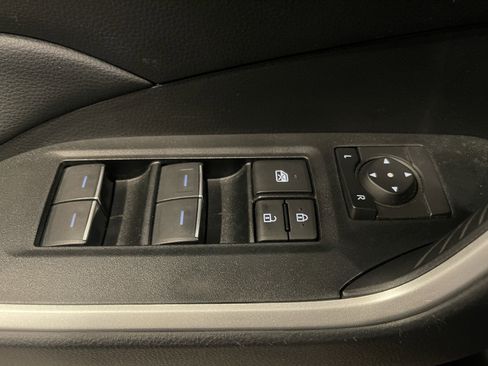 Used 2023 Toyota RAV4 XLE image 12