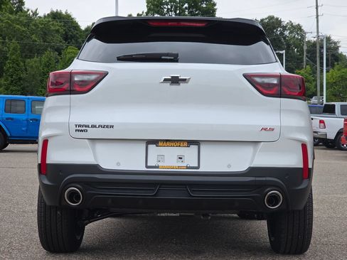 New 2026 Chevrolet TrailBlazer RS w/ Convenience Package AWD/4WD image 19