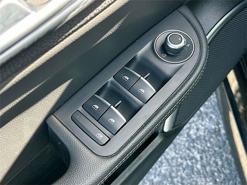 Used 2023 Alfa Romeo Giulia Sprint image 17