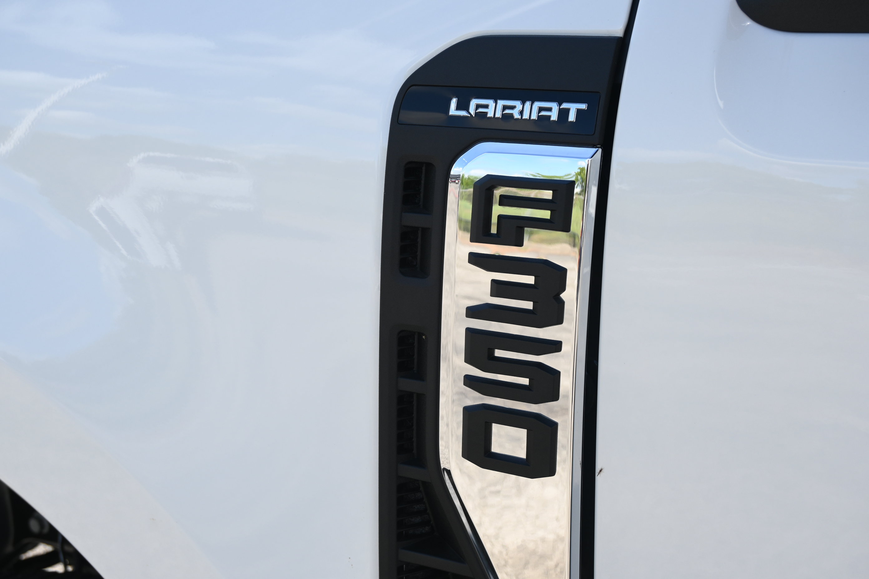 New 2026 Ford F350 Lariat w/ Lariat Premium Package AWD/4WD image 12