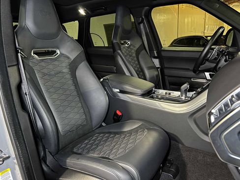 Used 2021 Land Rover Range Rover Sport SVR Carbon Edition image 13