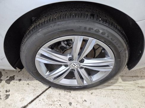 Used 2019 Volkswagen Jetta R-Line w/ R-Line Cold Weather Package FWD image 27