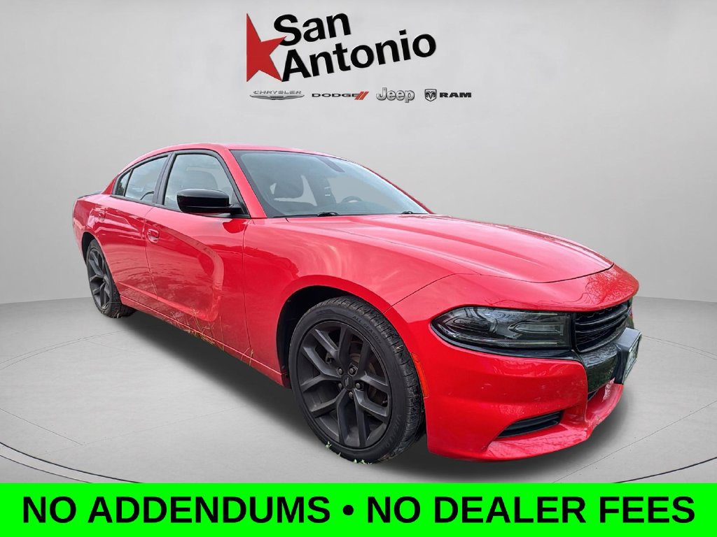 Used 2021 Dodge Charger SXT w/ Blacktop Package RWD image 1