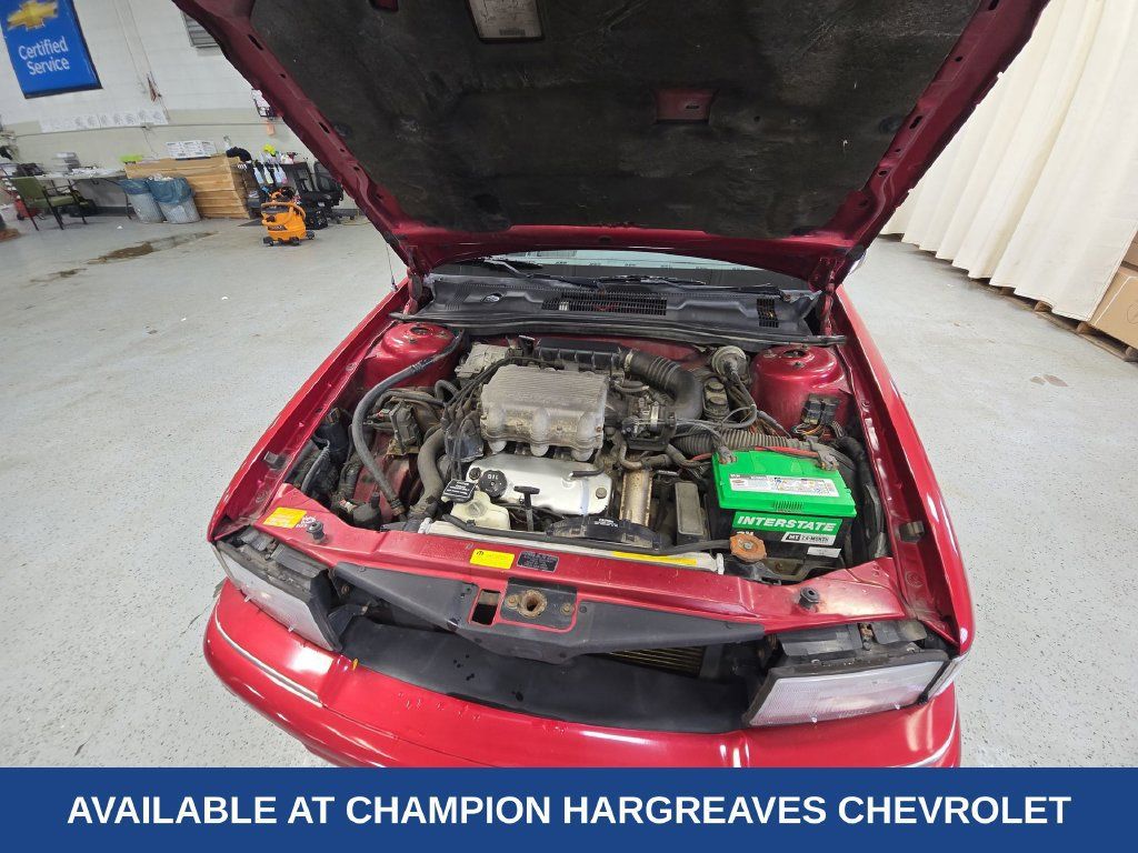 Used 1994 Chrysler LeBaron LE FWD image 38