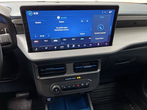 Used 2026 Ford Maverick XLT w/ XLT Luxury Package AWD/4WD image 15