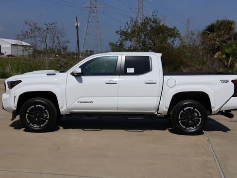 New 2026 Toyota Tacoma TRD Sport image 5