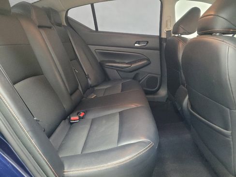Used 2022 Nissan Altima 2.5 SR FWD image 19