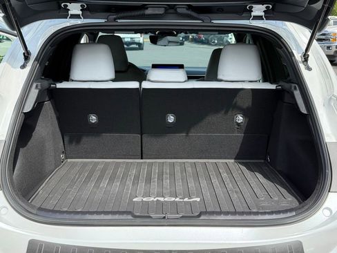 Certified 2025 Toyota Corolla XSE FWD image 11