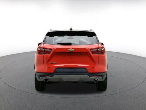 Used 2025 Chevrolet Blazer LT FWD image 8