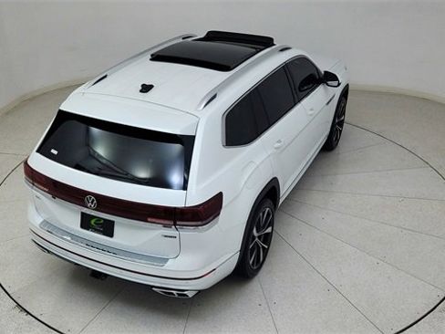 Used 2024 Volkswagen Atlas SEL Premium R-Line image 87