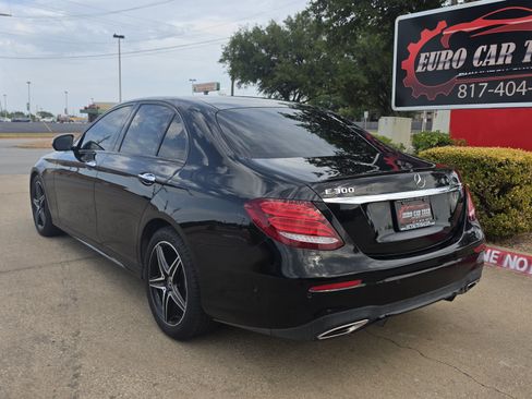 Used 2019 Mercedes-Benz E 300 w/ Premium 1 Package image 3