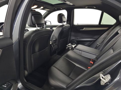 Used 2013 Mercedes-Benz C 300 4MATIC Sedan image 22