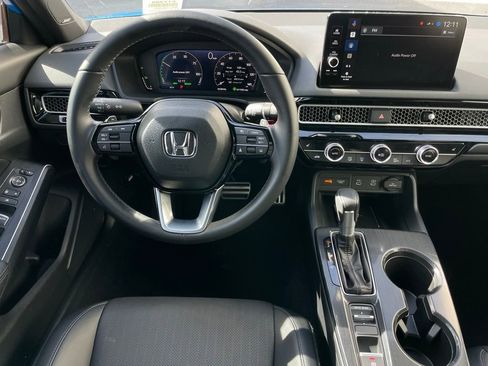 Certified 2025 Honda Civic Sport Touring image 11