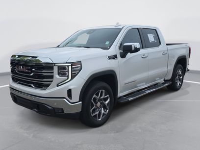 Used 2024 GMC Sierra 1500 SLT w/ SLT Premium Plus Package