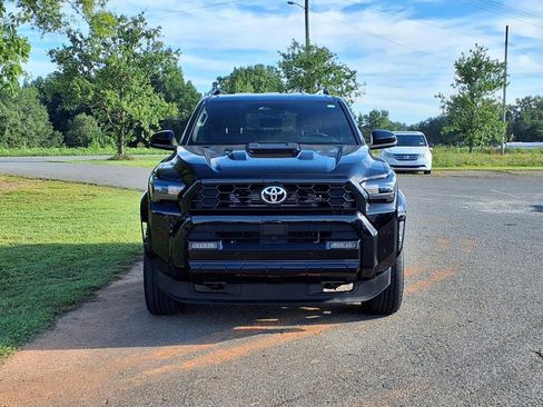 Used 2025 Toyota 4Runner TRD Sport Premium image 2