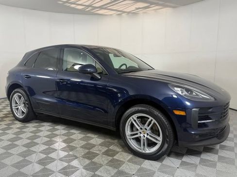 Used 2020 Porsche Macan AWD/4WD image 10