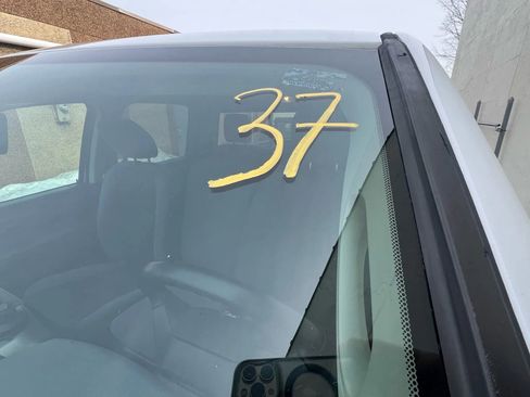 Used 2019 RAM 1500 Big Horn image 32