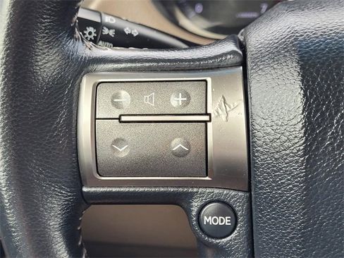 Used 2017 Lexus GX 460 image 27