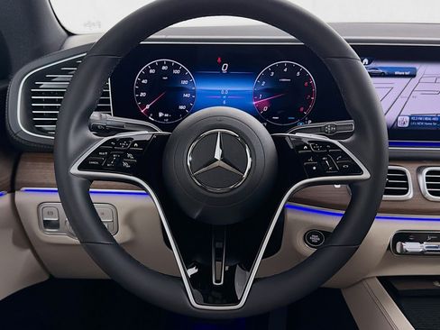New 2026 Mercedes-Benz GLE 450 4MATIC Coupe image 17