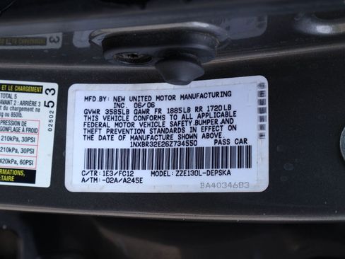 Used 2006 Toyota Corolla S FWD image 21