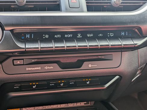 Used 2021 Lexus UX 250h F Sport image 24