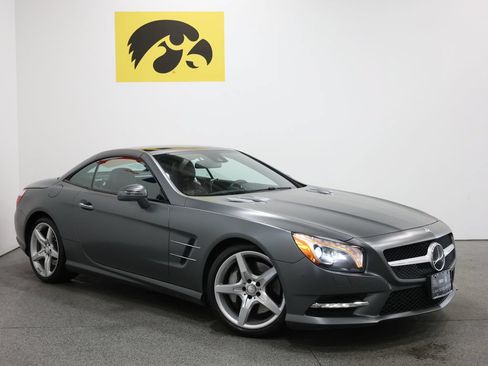 Used 2013 Mercedes-Benz SL 550 image 2