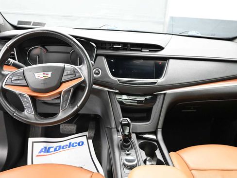 Used 2020 Cadillac XT5 Premium Luxury AWD/4WD image 25