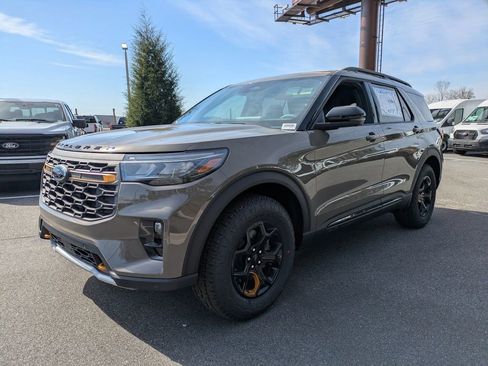 New 2026 Ford Explorer Tremor w/ Tremor Ultimate Package AWD/4WD image 8