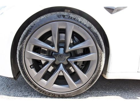 Used 2021 Tesla Model S Plaid AWD/4WD image 27
