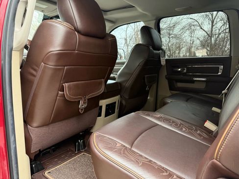 Used 2014 RAM 2500 Longhorn w/ Convenience Group image 15